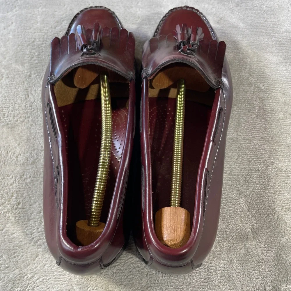 GH Bass Weejuns Layton Loafers Kiltie Mens 10.5 Burgundy Leather Tassel Office